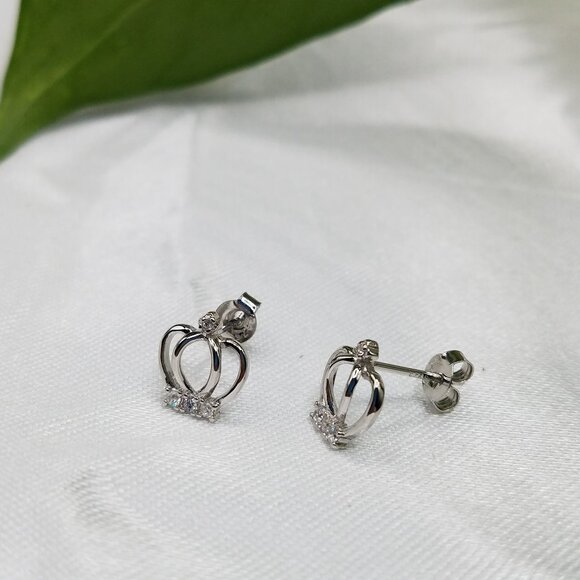 925 Sterling Silver Princess Crown Stud Earrings – 10mm Cubic Zirconia – NEW!!! - Picture 10 of 12